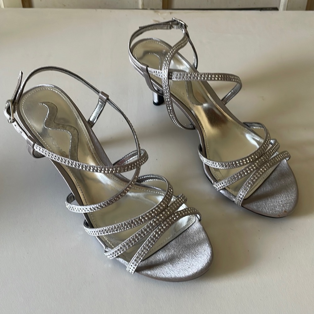 Nina silver sandals